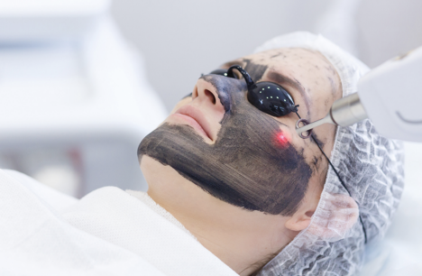 facial treatment to get glowing skin and reduce pigmentation